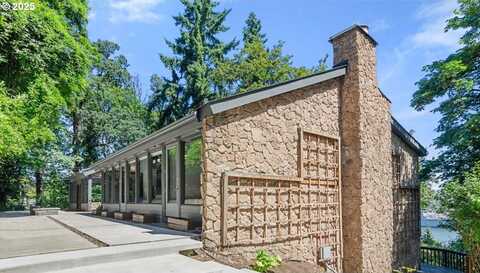 9335 NW ROSEWAY AVE, Portland, OR 97231