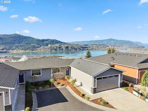116 INGRAM PL, White Salmon, WA 98672