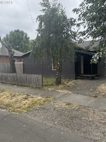 459 23RD ST, Salem, OR 97301