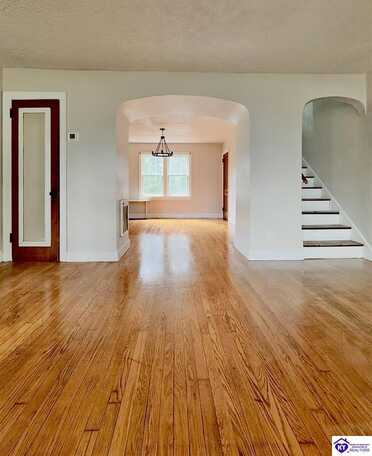 111 Highland Avenue, Vine Grove, KY 40175