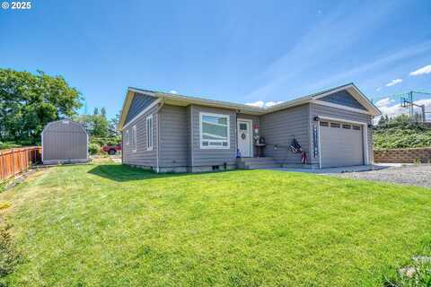 103 S Arman ST, Weston, OR 97886