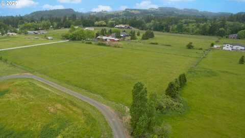 Greenleaf DR, Newberg, OR 97132