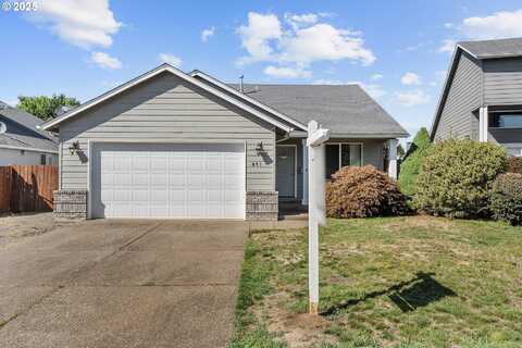 851 MEADOW DR, Molalla, OR 97038