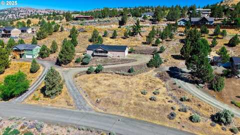 111 VALLEY VIEW DR, John Day, OR 97845
