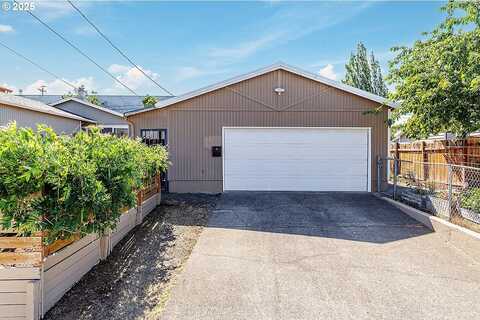6331 SE 83rd AVE, Portland, OR 97266