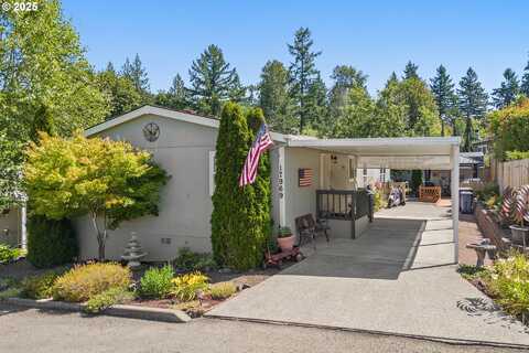 17969 S GRANT DR, Oregon City, OR 97045