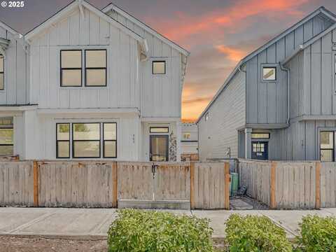 509 NE 72ND ST, Vancouver, WA 98665