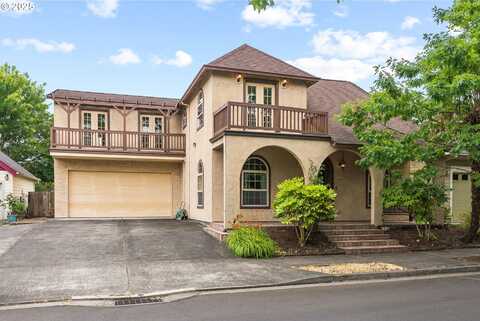 858 NE CLEAR CREEK WAY, Fairview, OR 97024