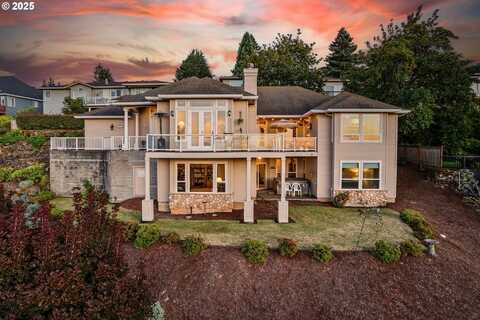 7761 SW MILLERGLEN DR, Beaverton, OR 97007