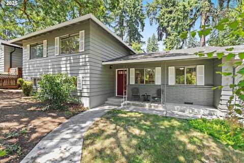 4181 COBB WAY, Lake Oswego, OR 97035