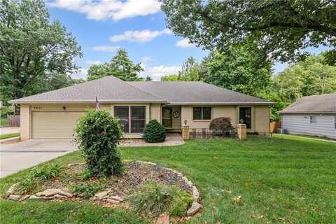 7921 Roe Avenue, Prairie Village, KS 66208