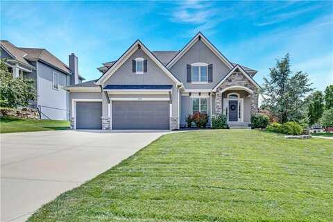 22915 W 47th Terrace, Shawnee, KS 66226