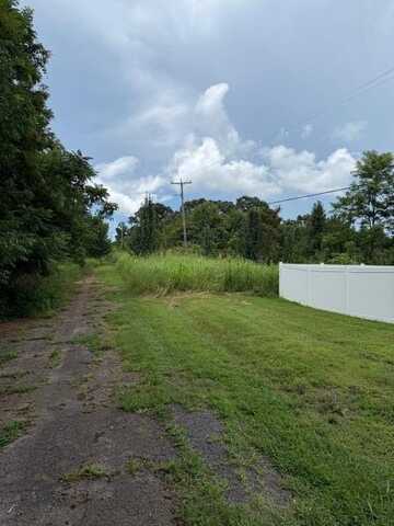 1058 Placid LN, Moneta, VA 24121