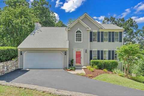 4723 Whipplewood DR, Roanoke, VA 24018