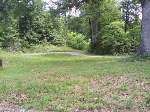 555 Switzer Mountain RD, Fincastle, VA 24090