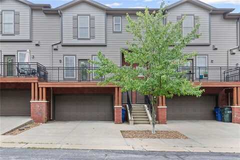 5245 Overland Drive, Lawrence, KS 66049