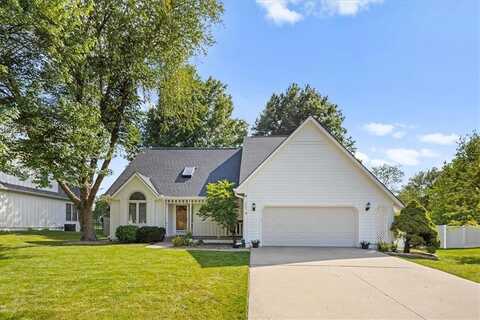 2221 NW Summerfield Drive, Lees Summit, MO 64081