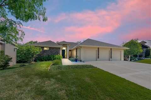 9896 Saddletop Street, Lenexa, KS 66227