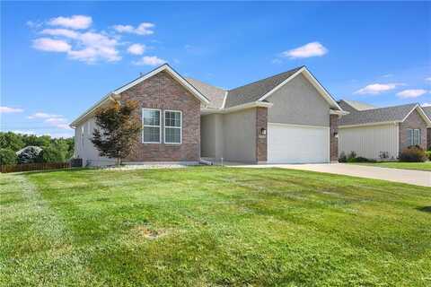 1115 SW Hoke Court, Lees Summit, MO 64081