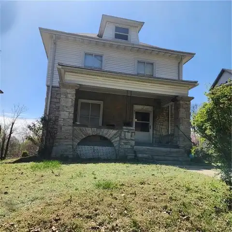 837 Tauromee Avenue, Kansas City, KS 66101