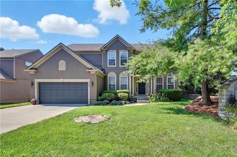 8609 W 157th Street, Overland Park, KS 66223