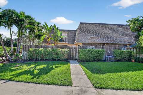 2907 SW 22nd Circle, Delray Beach, FL 33445
