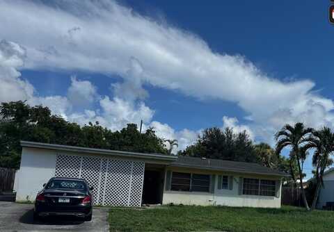 756 Cinnamon Road, North Palm Beach, FL 33408