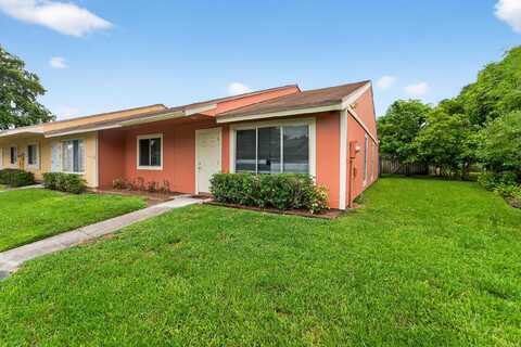 4739 Orleans Court, West Palm Beach, FL 33415