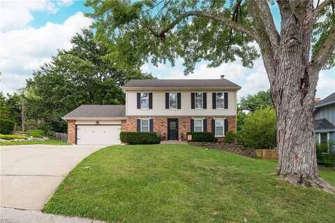 3743 NE Woodland Court, Lees Summit, MO 64064