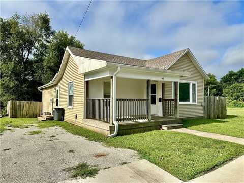 310 E 17th Street, Trenton, MO 64683