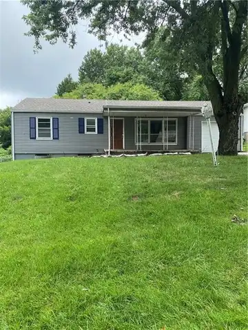 5709 Lathrop Avenue, Kansas City, KS 66104