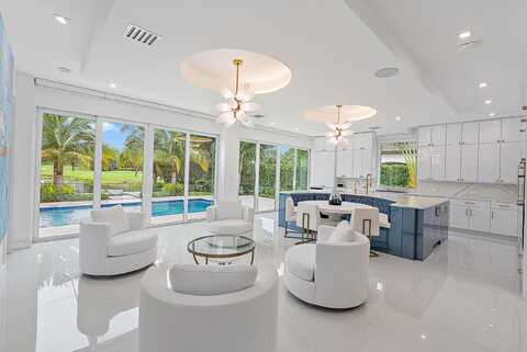 134 Golf Village Boulevard, Jupiter, FL 33458