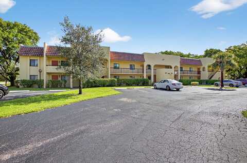 900 SW 9th Street Circle, Boca Raton, FL 33486