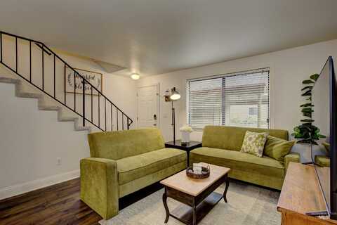 618 E Pennsylvania St, Boise, ID 83706