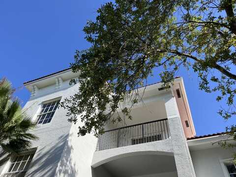 5024 Lantana Road, Lake Worth, FL 33463