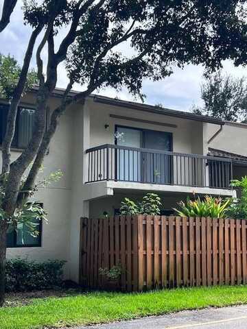 3400 Gardens East Drive, Palm Beach Gardens, FL 33410