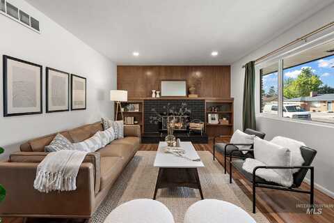 7104 W Sunnybrook, Boise, ID 83709
