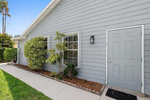 1557 Royal Forest Court, West Palm Beach, FL 33406