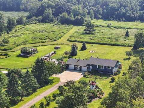 9936 Oakridge Road, Long Lake Twp, MN 56401