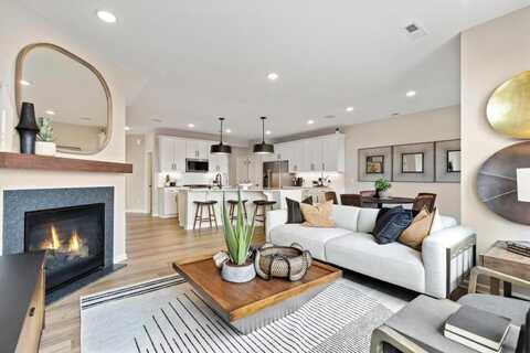 2665 Paddock Path, Shakopee, MN 55379
