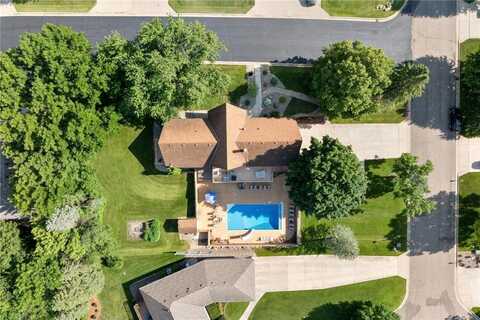 1905 Whitetail Run Place NE, Owatonna, MN 55060