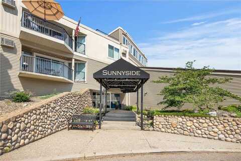 6201 Saint Croix Trail N, Oak Park Heights, MN 55082