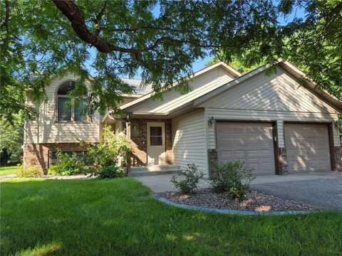 207 14th Street N, Sartell, MN 56377