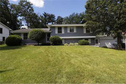5043 Overlook Circle, Bloomington, MN 55437