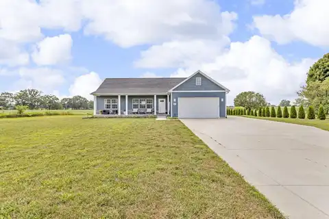 1604 Wolf Lake Road, Grass Lake, MI 49240