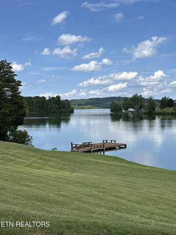 334 Chamberlain Cove Rd, Kingston, TN 37763