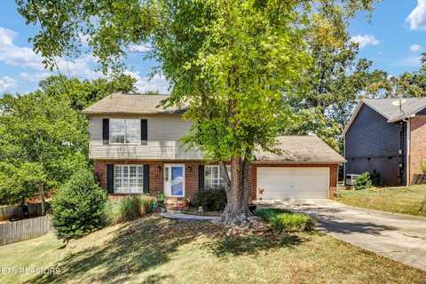 1517 Randall Park Drive, Knoxville, TN 37922