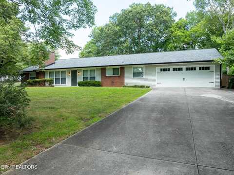 1537 LeConte Drive, Maryville, TN 37803