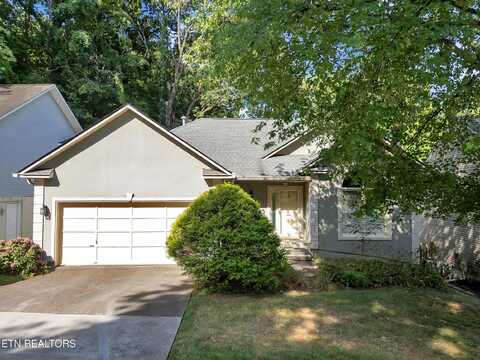1017 Middleton Place, Knoxville, TN 37923