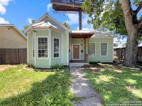 222 Cadwallader St, San Antonio, TX 78212